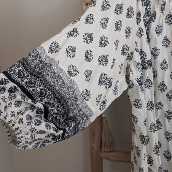 Old Navy Boho top - Picture 2 of 2